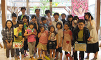 Participants in the 2015 workshop at the Ishinomaki Children’s Center