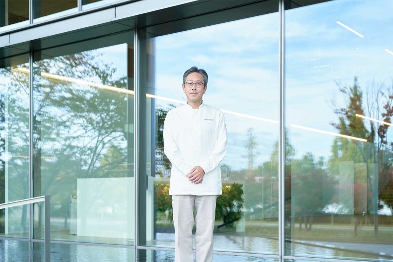 Water circulates on the planet and in humans