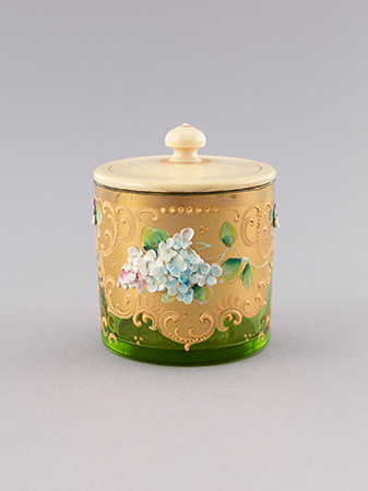 草花文緑ガラス小壺（茶器）