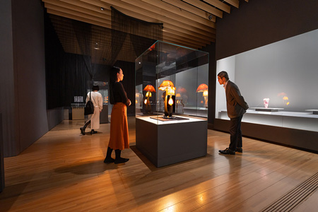 ガレ展展示風景
