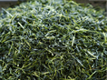 Photo of tea leaves after rubbing