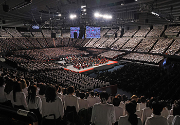 Suntory Presents Beethoven’s 9th with a Cast of 10,000